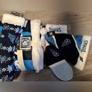 Tennessee Titans Christmas Bundle